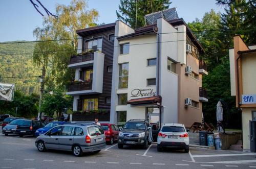 Sapareva Banya House | Guest House Dinevi