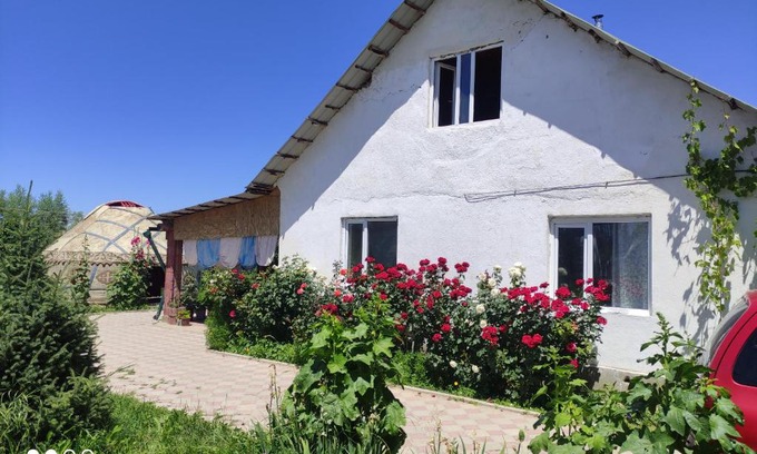Issyk-Kul Region Bed & Breakfast | Guest House Doktor Eismann