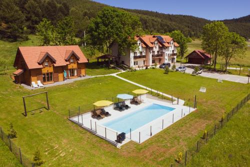Vrhovine House | Guest House Good Night