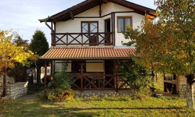 Banya House | Guest House Gradina