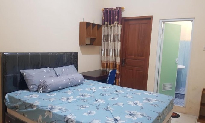 Banjarsari House | Guest House GRIYA THAMRIN SYARIAH