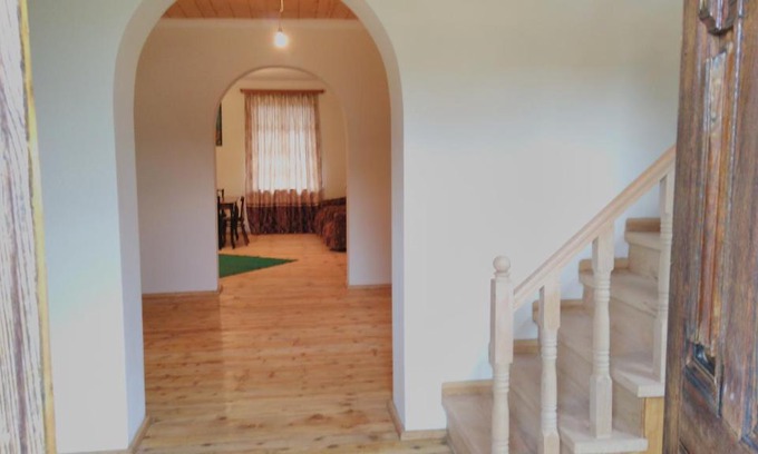 Ambrolauri House | Guest house in Nikortsminda Racha