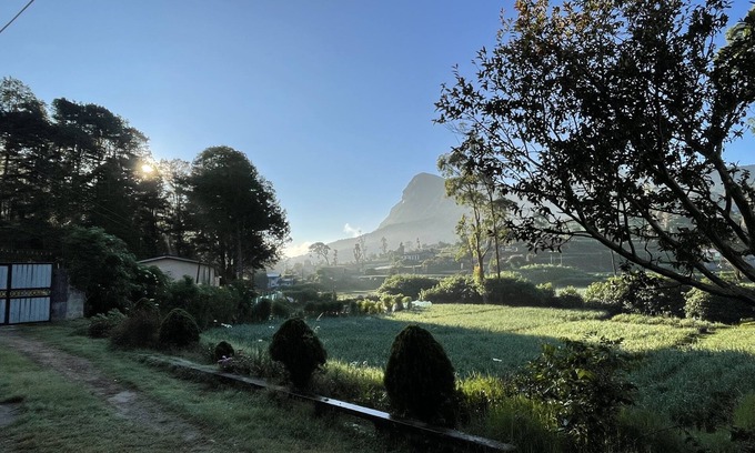 Seetha Eliya House | Guest House in Nuwara Eliya with Green View