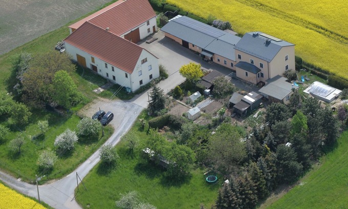 Niederau Apartment | Guest house in the countryside. Plenty of space for families with children and pet-friendly!