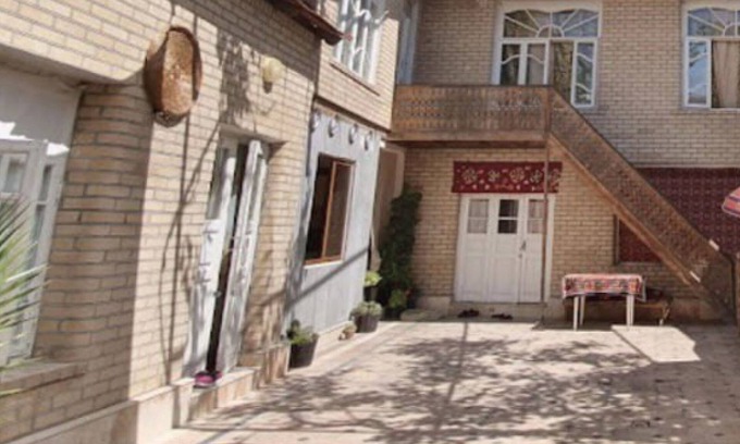 Samarkand House | Guest house is located in the center of all the sights. Good location and b&b