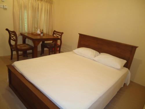 Kaduwela House | Guest House