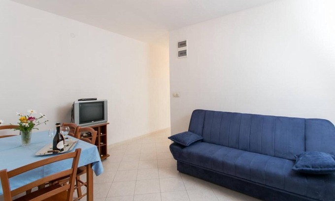 Gornji Kono Apartment | Guest House Old Town View- One Bedroom Apartment (3 Adults)