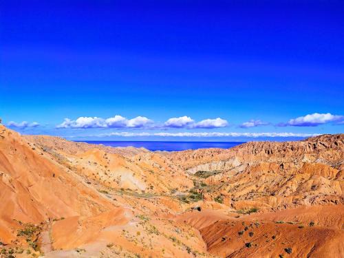 Karakol House | Guest House on Derbisheva