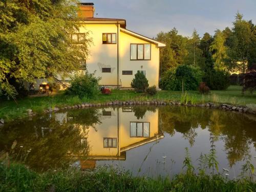 Plavniekkalns House | Guest House Pechersky & Sons