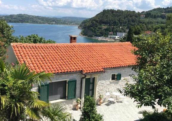 Piran House | Guest house - počitniška hiška v Fiesi, Piran