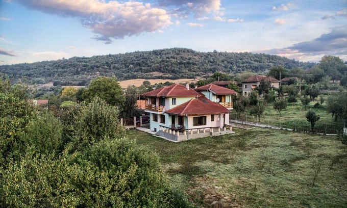 Botevgrad House | Guest House Villa Bozhenitsa
