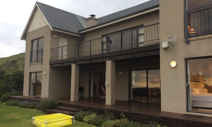 Balgowan House | Guest house Woodridge Forest 11