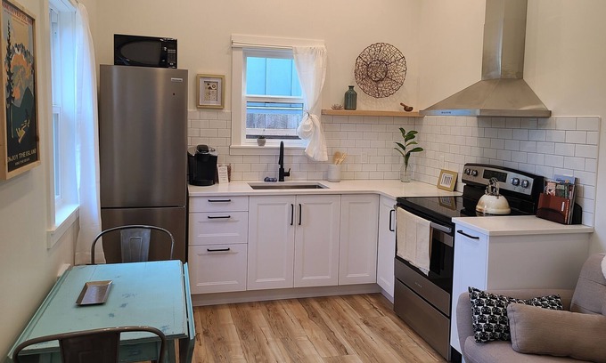 Cumberland House | Guest suite downtown Cumberland - walk to trails and amenities!