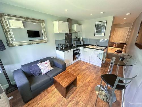 Highlands Apartment | Guest Suite Enfield