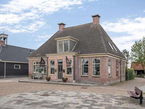 Ternaard House | Guesthouse Friesland Ternaard near Heritage