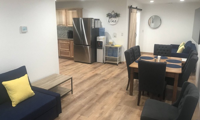 Round Rock House | Guesthouse - on 3 Acres Next to Park - Round Rock Getaways