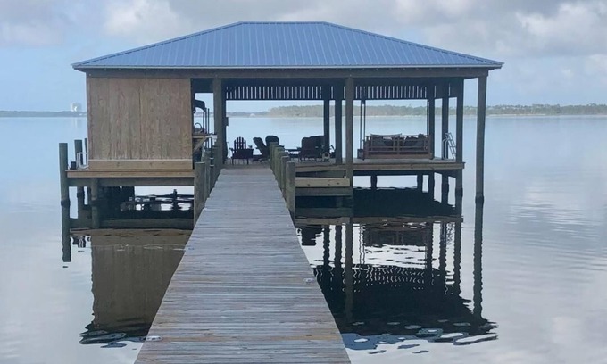 Elberta Cottage | Guesthouse on Wolf Bay