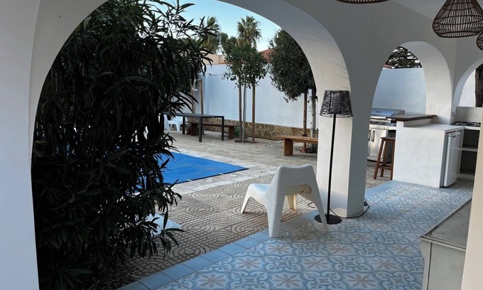 Riba-roja de Turia Apartment | Guesthouse - Poolhouse & BBQ & Garden