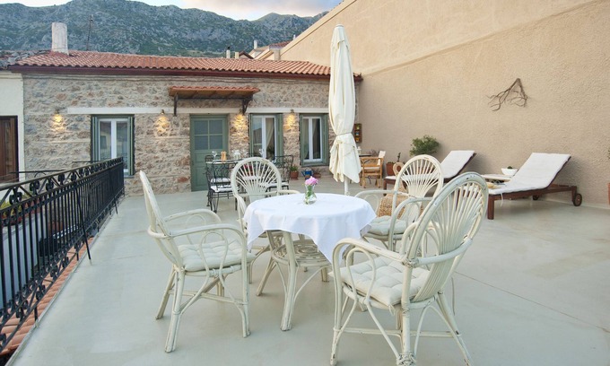 Arachova House | Guesthouse Simou with view