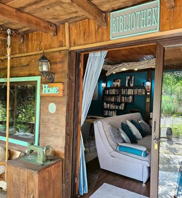 Veliko Tarnovo House | Guesthouse Villa India - Bibliothek