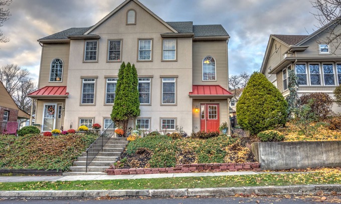 Wyomissing House | Guesthouse West Lawn, Wyomissing, Sinking Spring 1