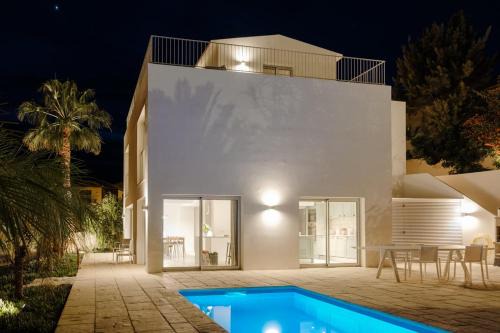 Pedras Pretas House | GuestReady - A delightful stay in Porto Santo