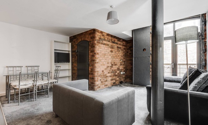 Liverpool City Centre Apartment | GuestReady - Charming stay in the city centre