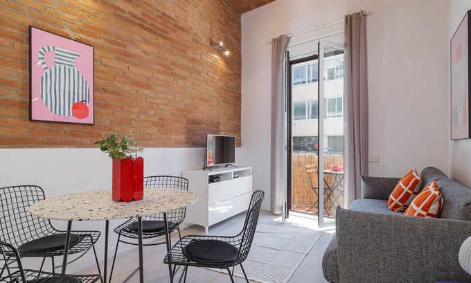 El Parc i la Llacuna del Poblenou Apartment | GuestReady - Lovely home in the heart of Barcelona