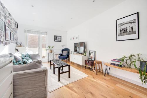 Hackney Apartment | GuestReady - Lower Clapton's Artistic Retreat