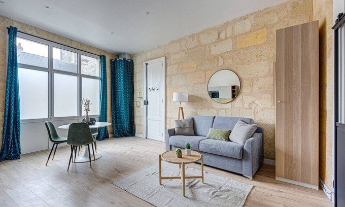 Saint Seurin - Fondaudege Apartment | GuestReady - Stylish Haven in Downtown Bordeaux