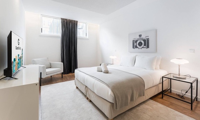 Paranhos Apartment | GuestReady - Uptown suites