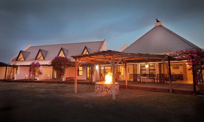 Langebaan Bed & Breakfast | Guests can relax, unwind and enjoy spacious luxury yet homely accommodation