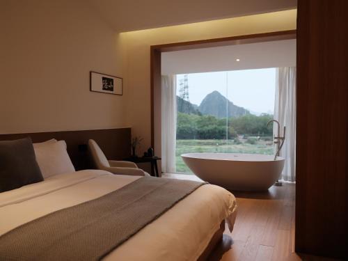 Xiufeng Hotel | Guilin Bonjour Boutique Hotel- Free pick up service over 3 nights