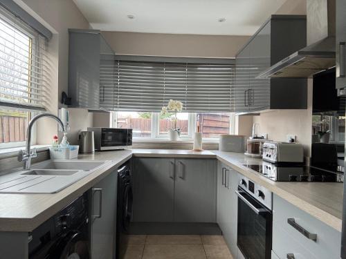Newmarket House | Guineas House