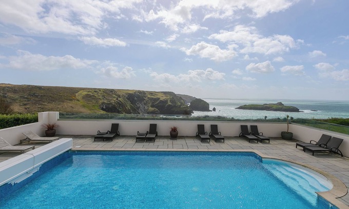 Mullion Cottage | Guinevere