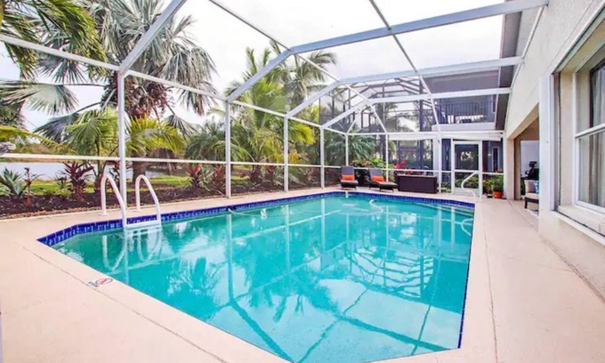 Stoneybrook House | Gulf coast home in a golf community!