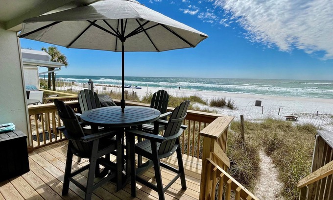 Biltmore Beach House | Gulf Front Townhouse 2BR/BA, Sleeps 6, Pet Friendly, Wi-Fi 4 Units Avail