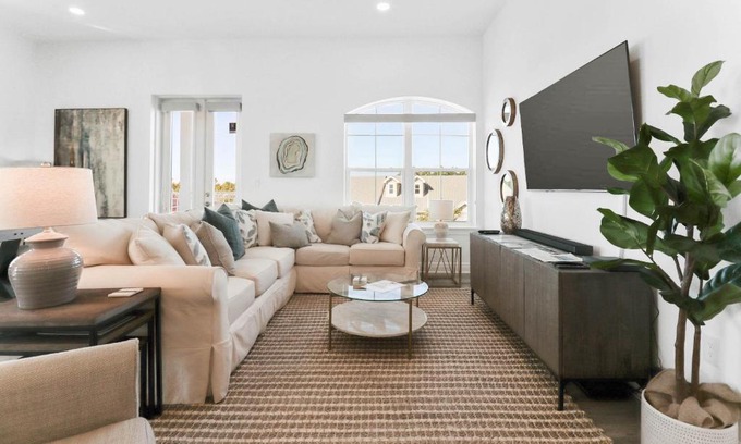 Gulf Place Apartment | Gulf Place Residences #307 - Gulf Coast Time