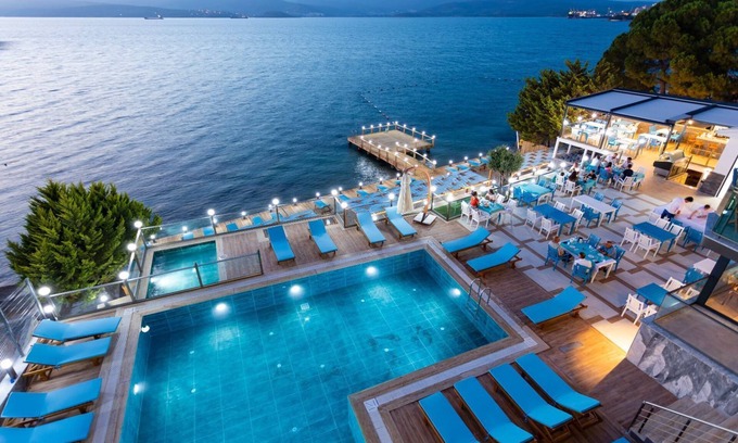 Gulluk Hotel | Gulluk Yali Boutique Hotel