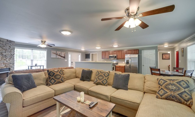 Groveoak House | Guntersville Lake House: Boat Ramp Access!