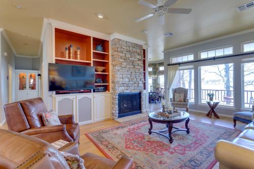 Guthrie House | Guthrie Lake House with Dock and Waterfront Views!