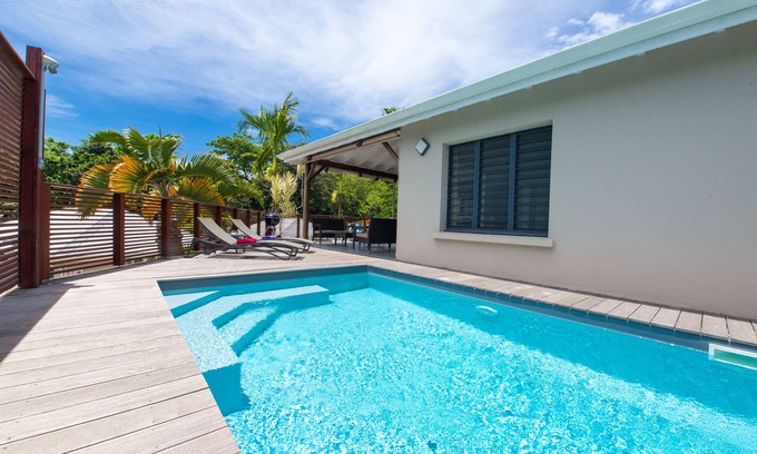 Circuit 1C1 Villa | GWADA VILLAS are for you! Calm, comfort, nature.