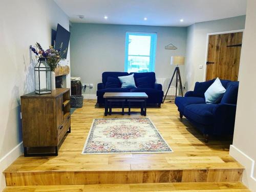 Aberaeron House | Gwel y Don 12 Tabenacle Street