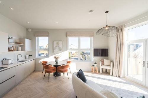 Amlwch Apartment | Gwel Y Mor Courtyard By Birch Stays New Home