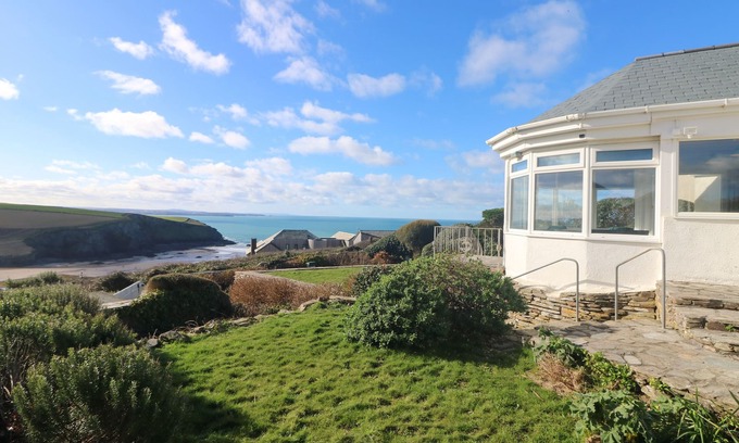 Trenance House | GWILLEN, pet friendly, with open fire in Newquay