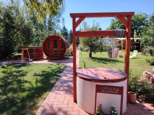 Kimle Apartment | Hídláb Apartman