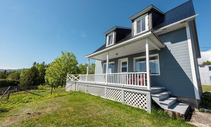 Baie-St-Paul Ski Chalet | Hôtel à la maison - La Maison Pérou et Vue