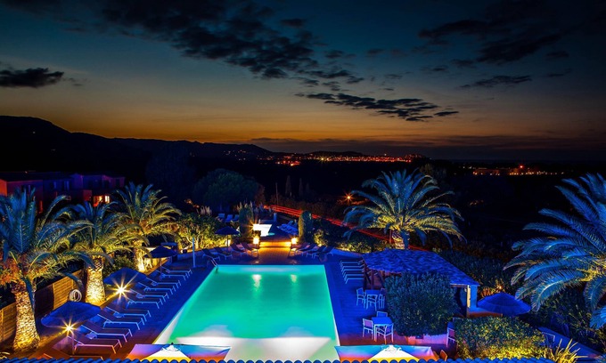 Calvi Hotel | Hôtel Cesario