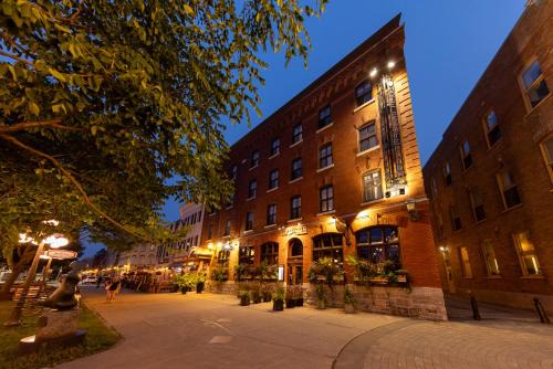 Lower Town Hotel | Hôtel des Coutellier