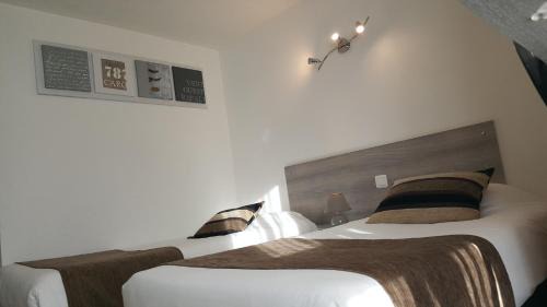 Magnanville Hotel | Hôtel Eclipse